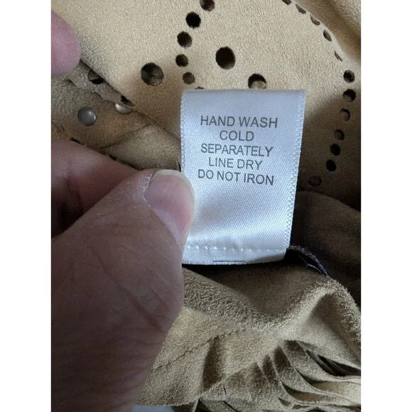 Curations Caravan Tan Faux Suede Laser Cut Fringe Wrap Shawl Studded Boho OS - Picture 5 of 16